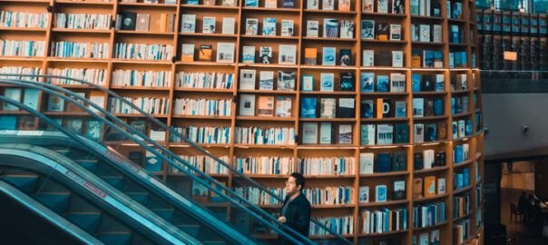 ¿Cómo serán las bibliotecas urbanas en un futuro? - CUBREPACK