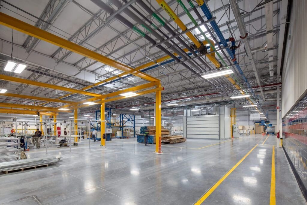Kohler México haciendo inversiones para mejorar sus plantas de fabricación - CUBREPACK